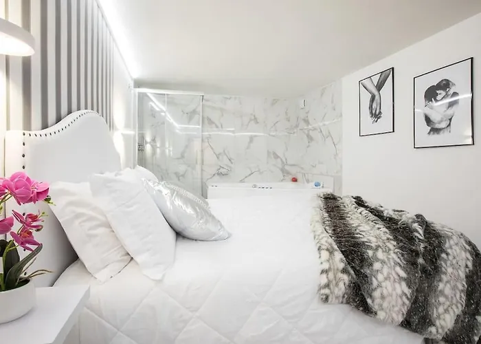 My Piazza Navona Jacuzzi - Collection Апартаменты *