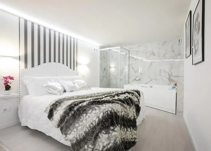 Апартаменты My Piazza Navona Jacuzzi - Collection *